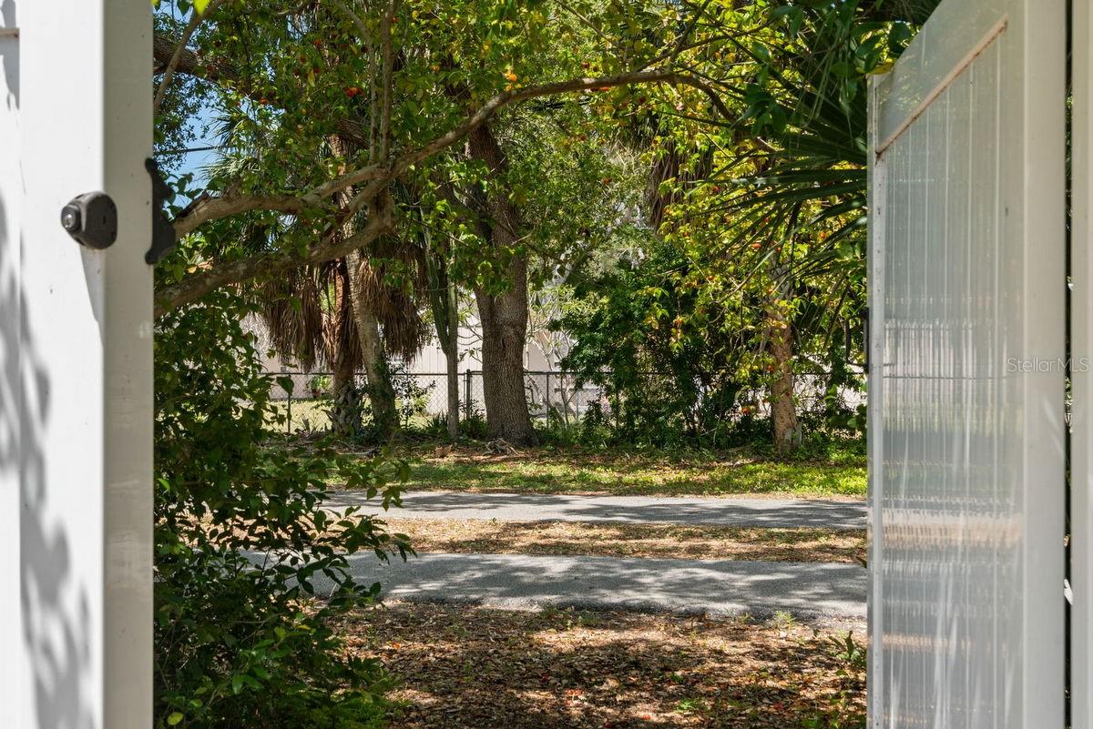 1658 DOUGLAS AVE, DUNEDIN, FL, 34698