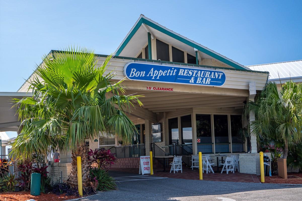 1658 DOUGLAS AVE, DUNEDIN, FL, 34698