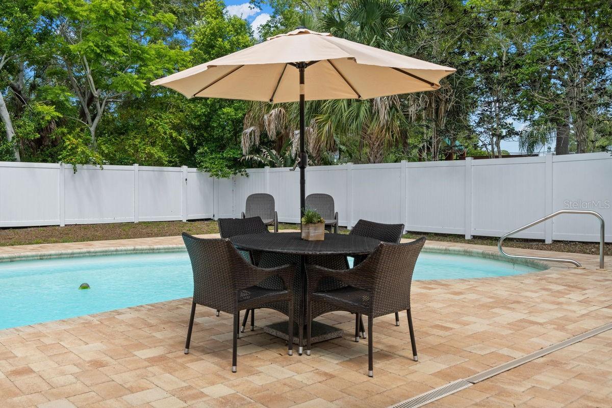 1658 DOUGLAS AVE, DUNEDIN, FL, 34698