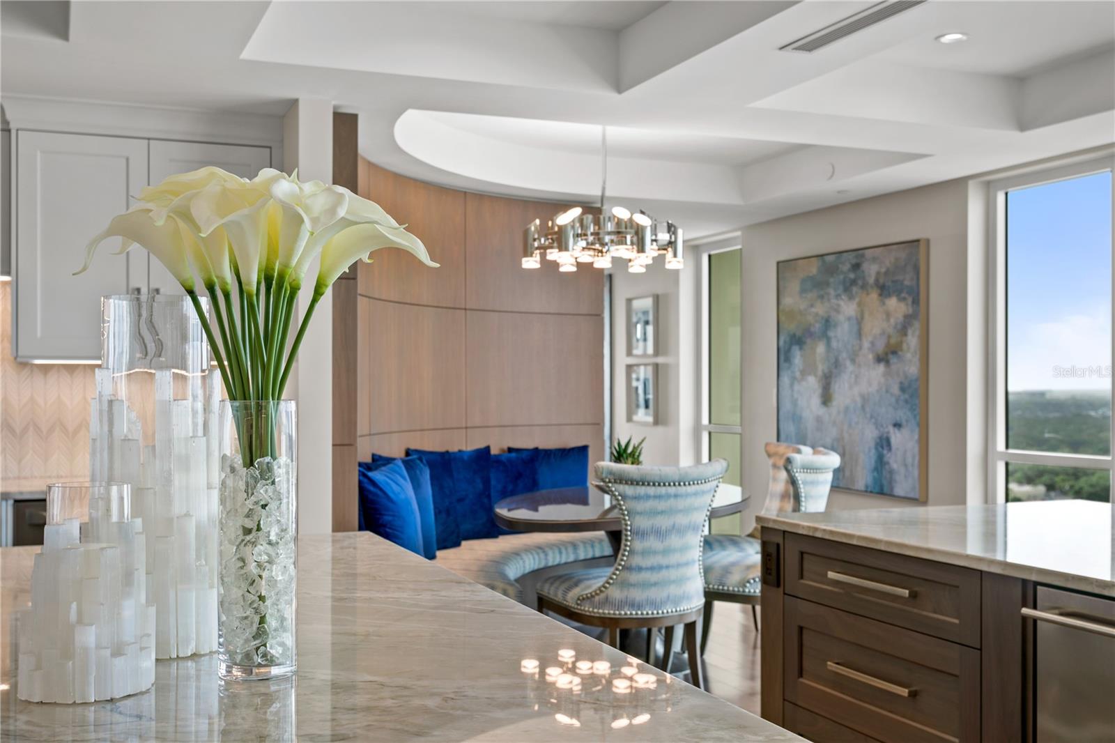 TB8376640 Property Photo