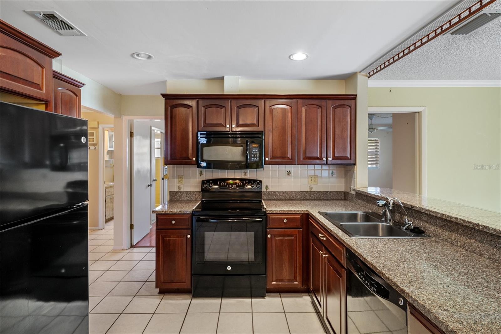 2204 WHITEWOOD AVE, SPRING HILL, FL, 34609