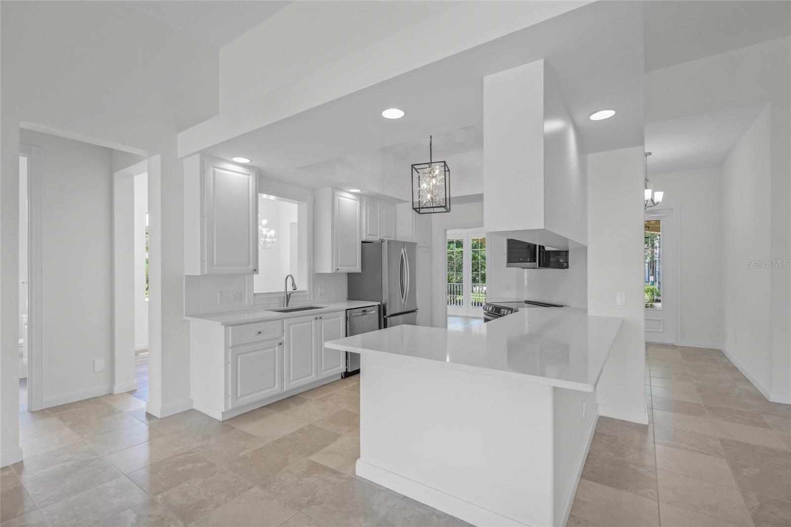 A4649636 Property Photo