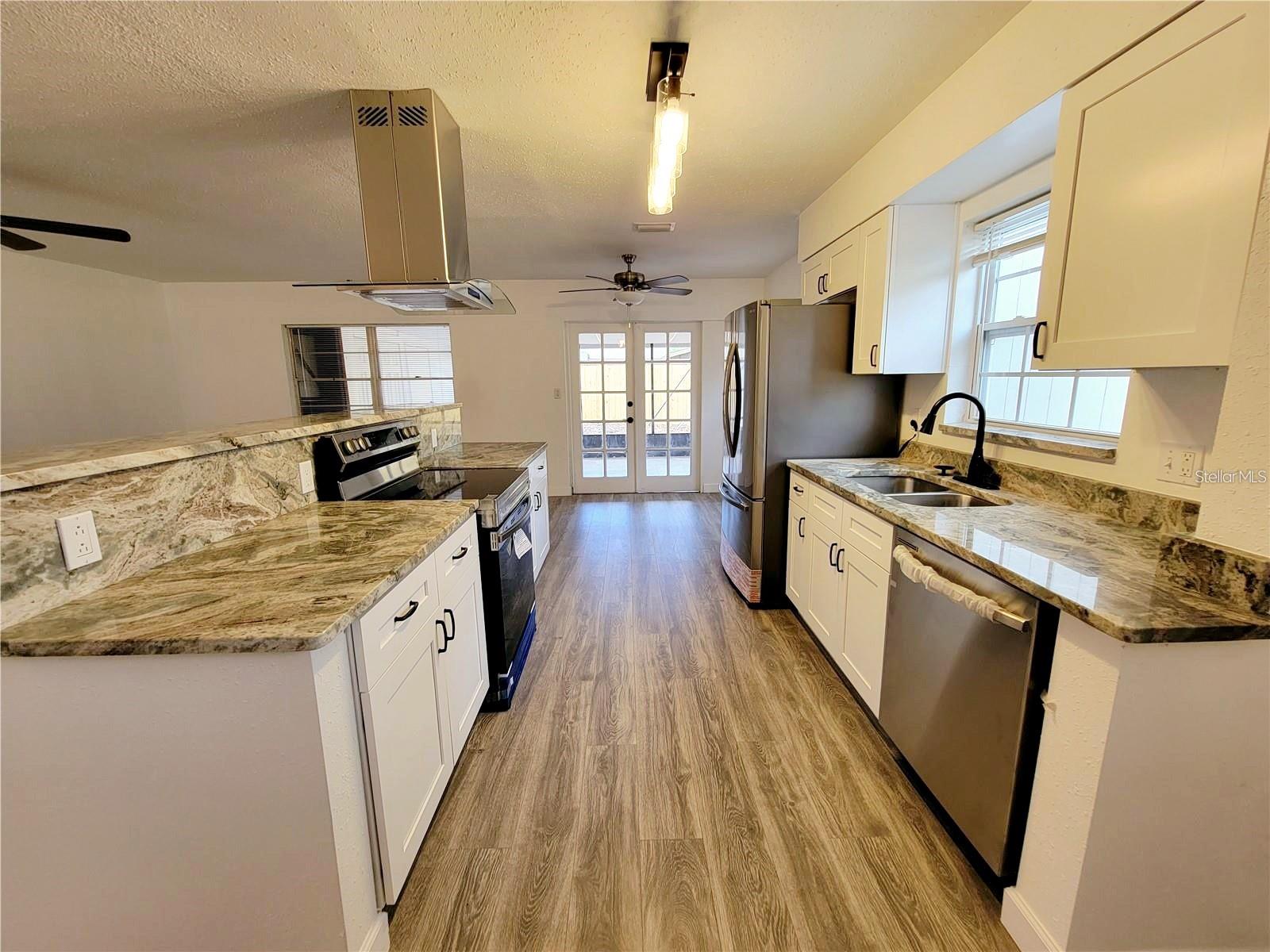 5622 63RD WAY N, ST PETERSBURG, FL, 33709