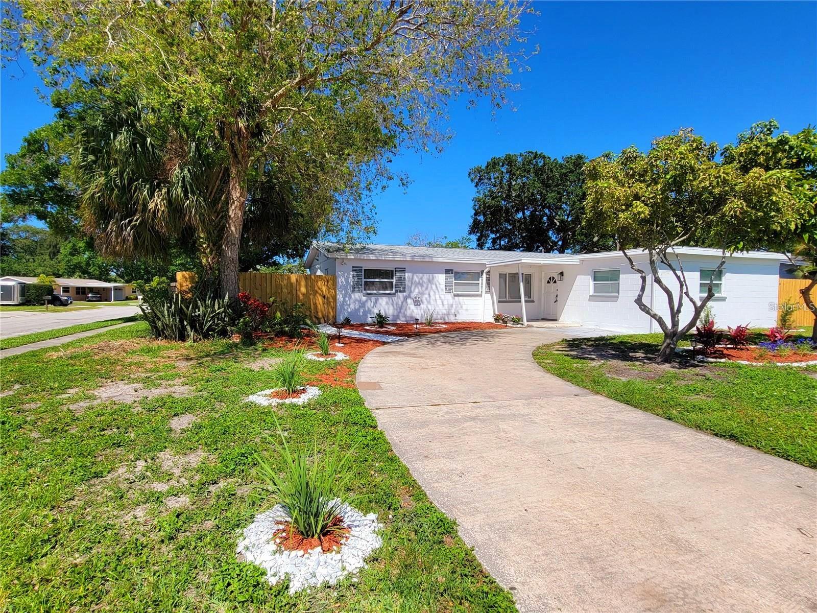 5622 63RD WAY N, ST PETERSBURG, FL, 33709