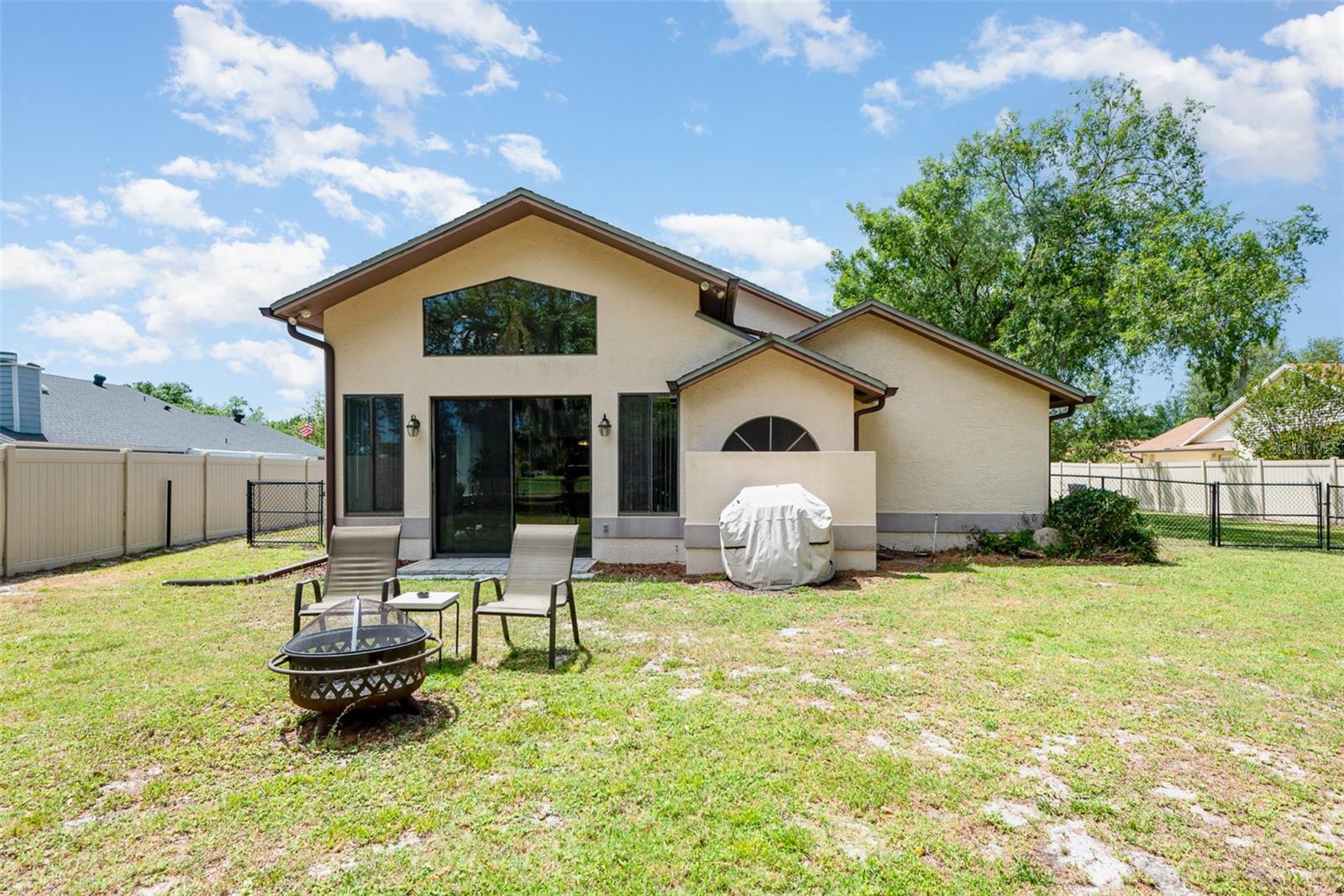 411 GLEN ABBEY LN, DEBARY, FL, 32713