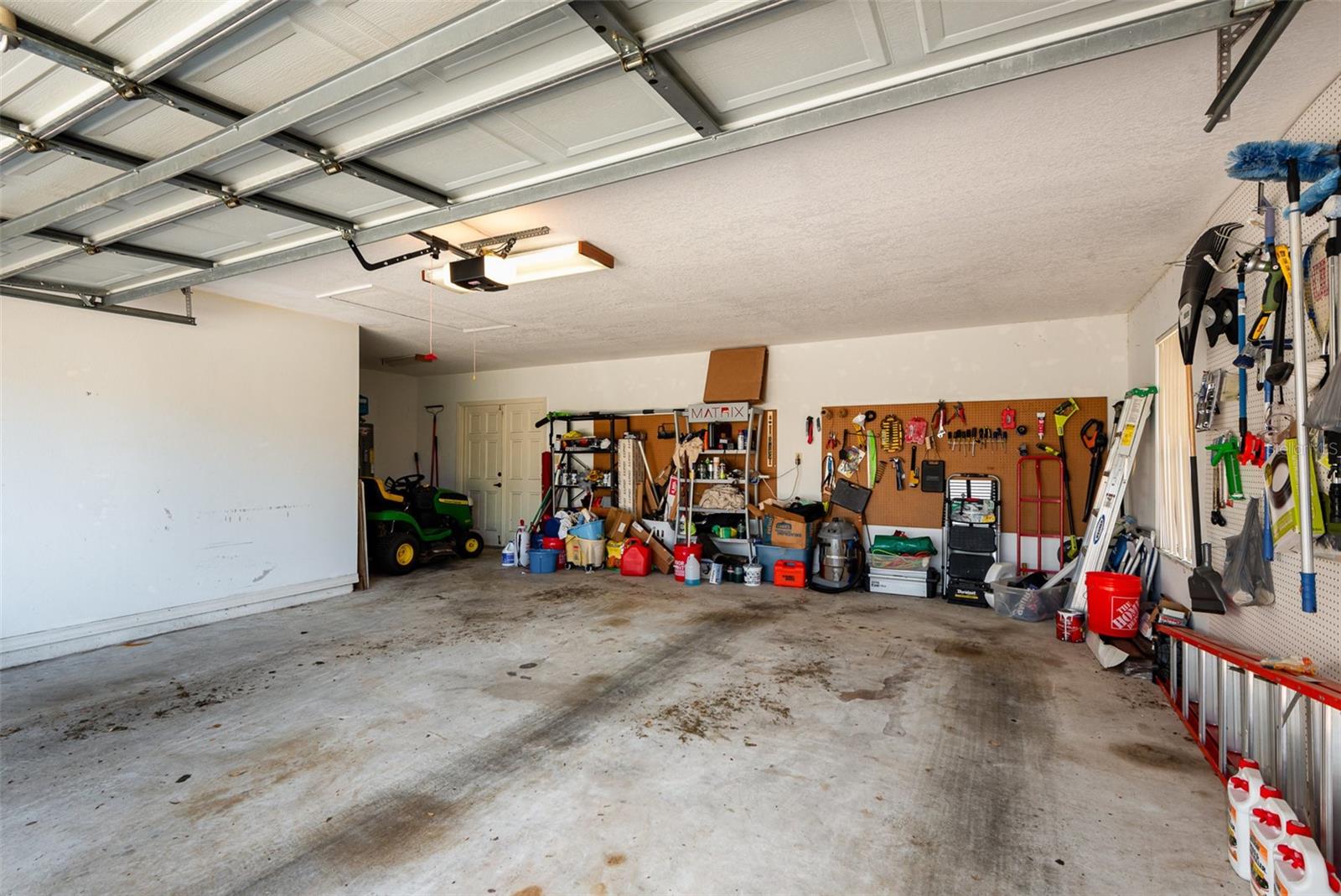 411 GLEN ABBEY LN, DEBARY, FL, 32713