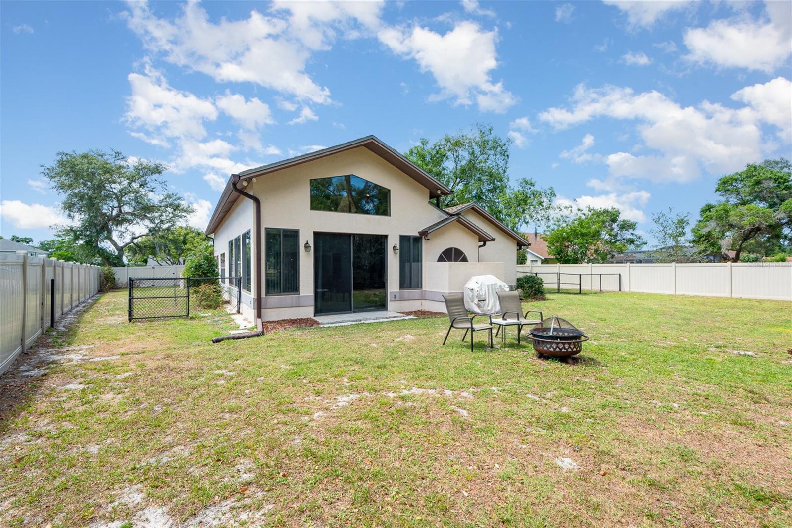 411 GLEN ABBEY LN, DEBARY, FL, 32713