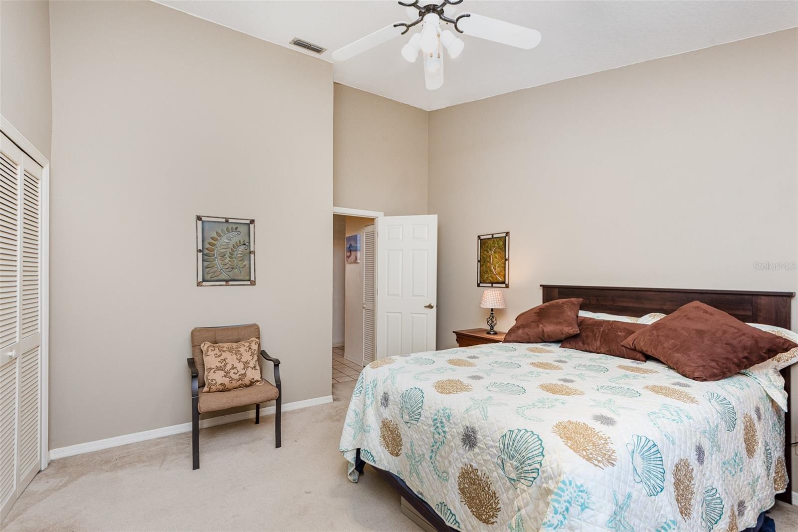 411 GLEN ABBEY LN, DEBARY, FL, 32713