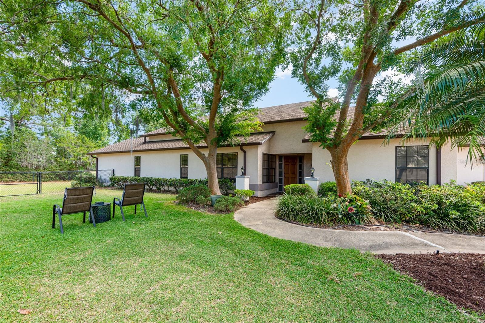 411 GLEN ABBEY LN, DEBARY, FL, 32713