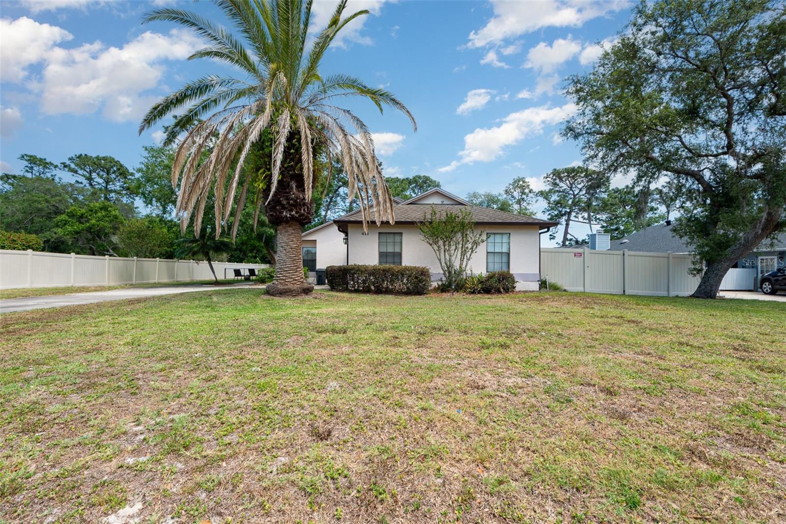 411 GLEN ABBEY LN, DEBARY, FL, 32713