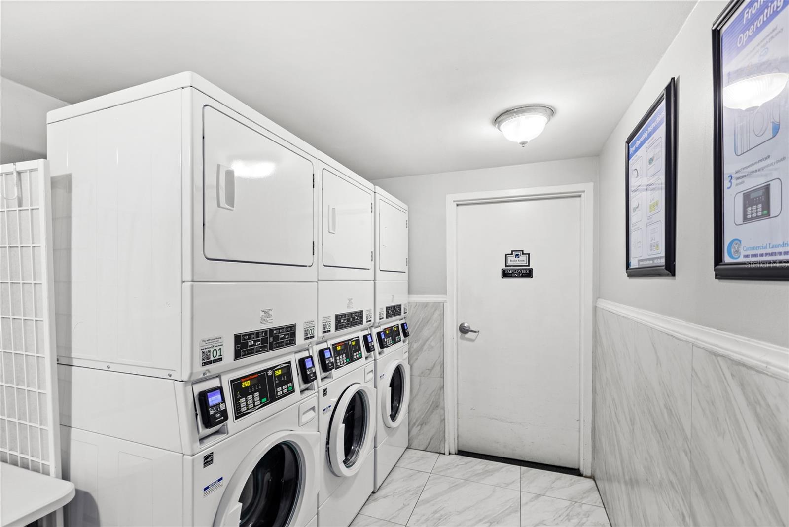 151 E WASHINGTON ST #611, ORLANDO, FL, 32801