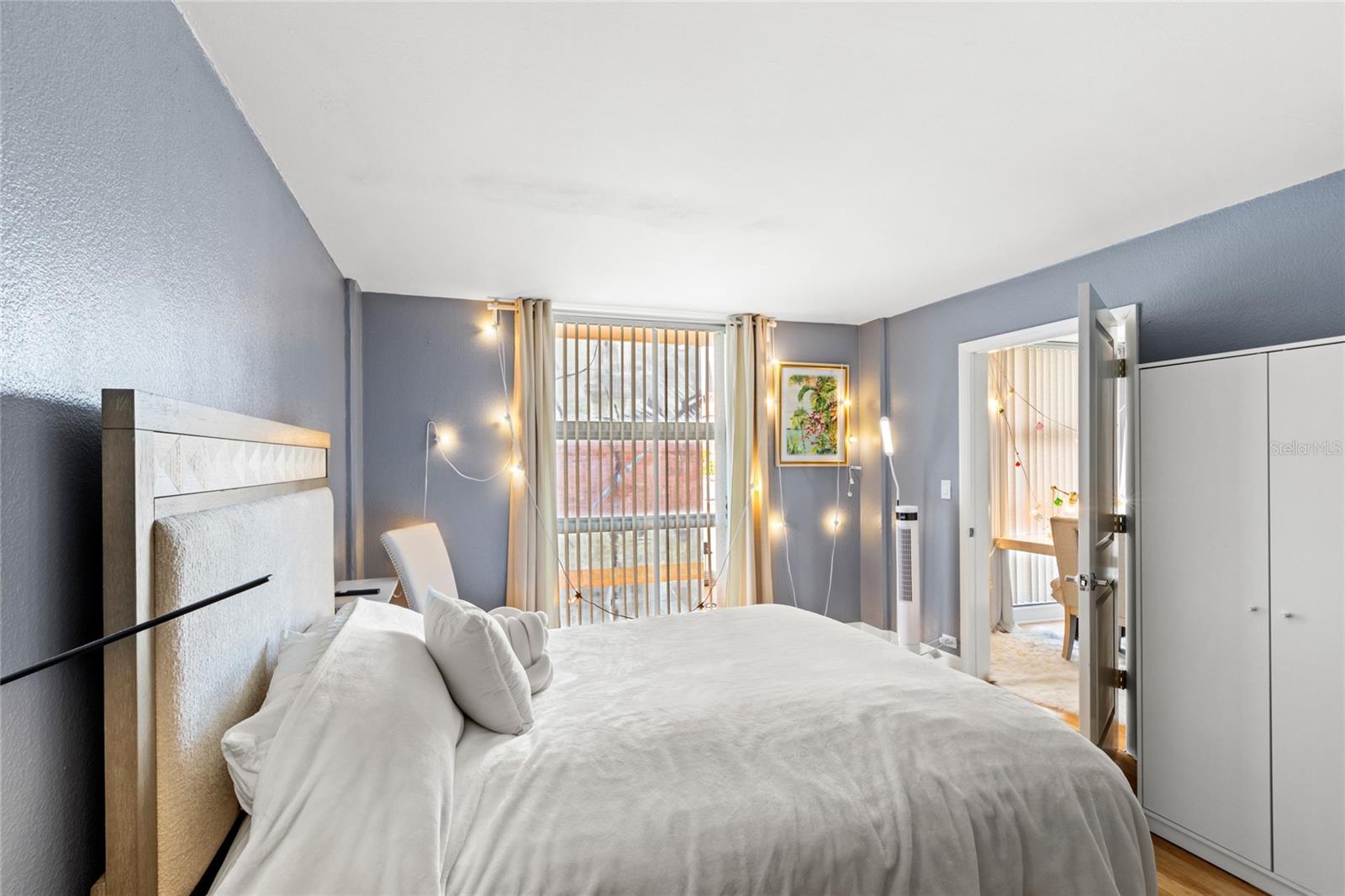 151 E WASHINGTON ST #611, ORLANDO, FL, 32801