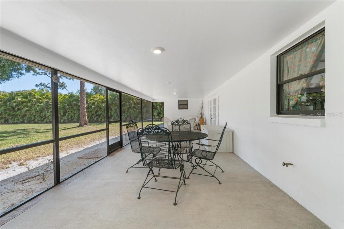 4201 ERINDALE DR, NORTH FORT MYERS, FL, 33903