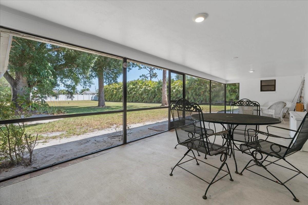 4201 ERINDALE DR, NORTH FORT MYERS, FL, 33903