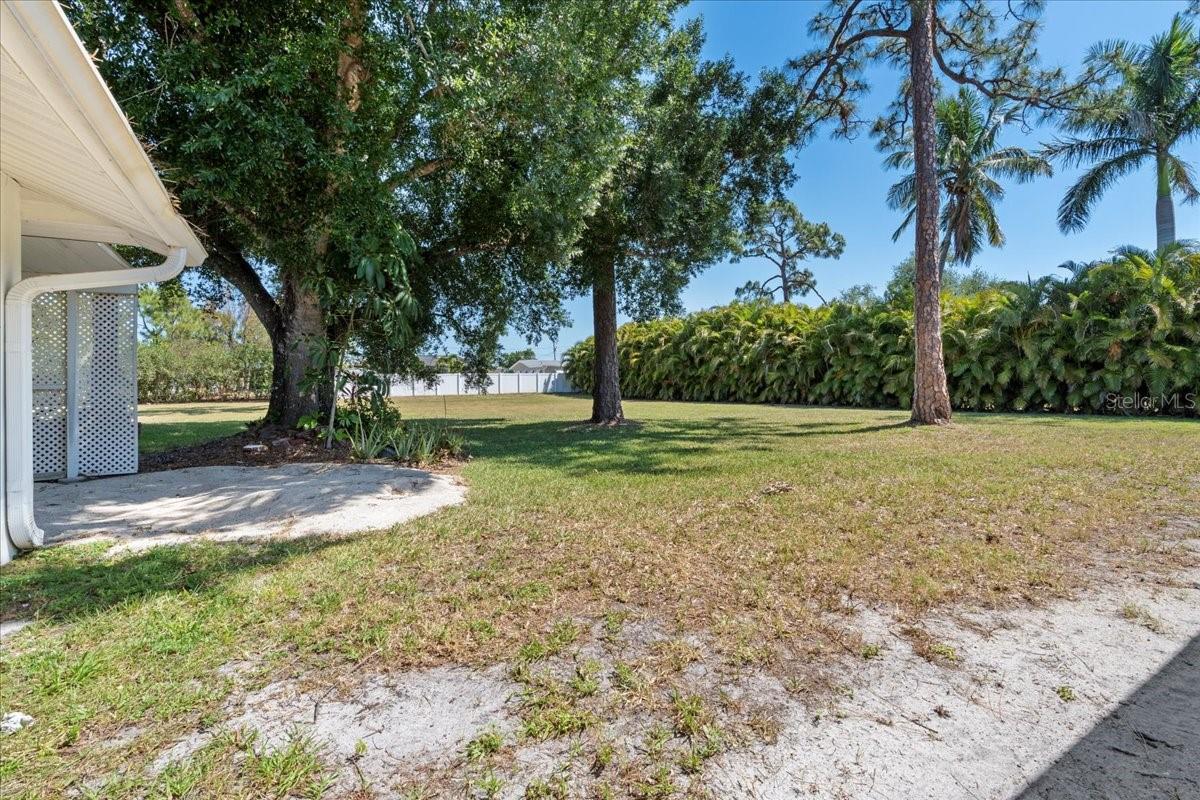 4201 ERINDALE DR, NORTH FORT MYERS, FL, 33903