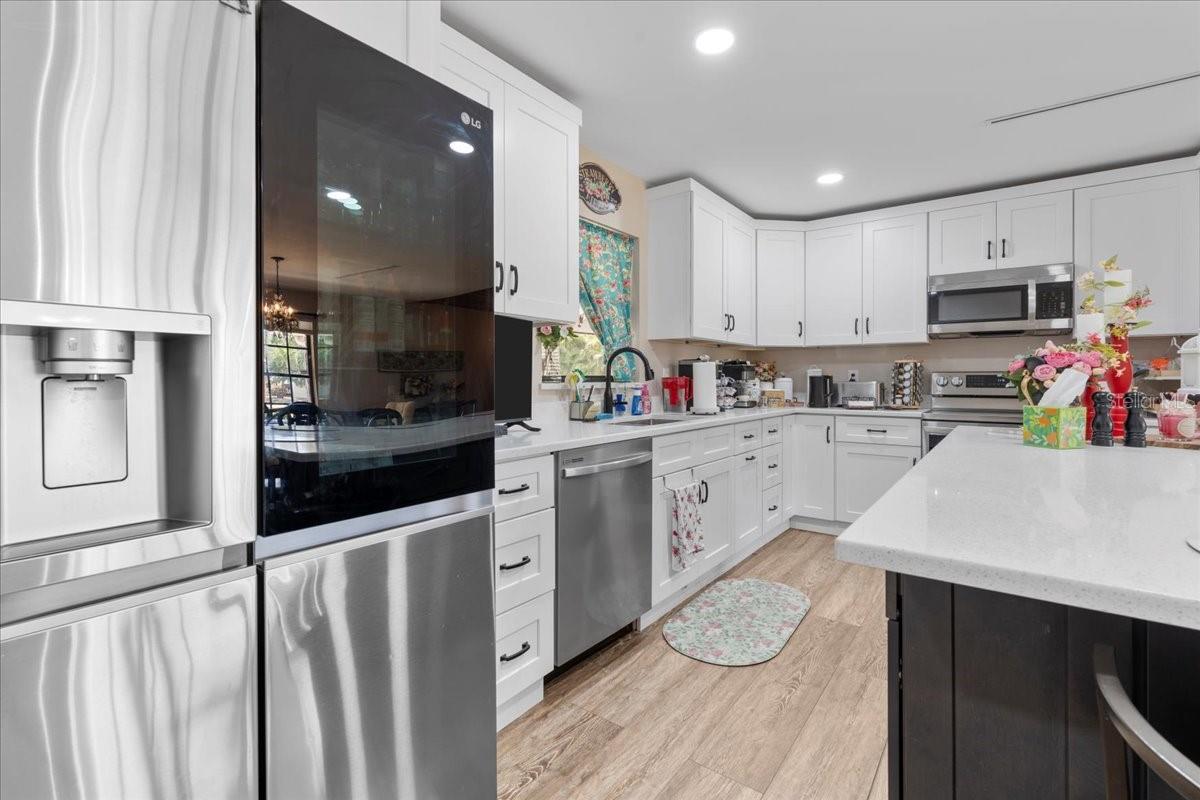 4201 ERINDALE DR, NORTH FORT MYERS, FL, 33903