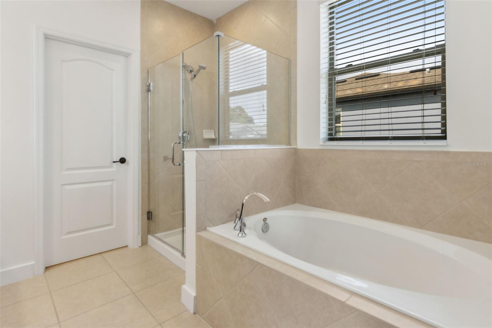 2600 EGRET SHORES DR, ORLANDO, FL, 32825