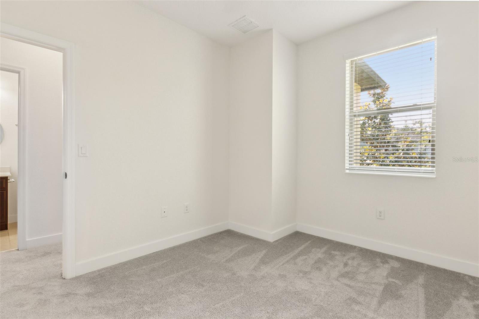 2600 EGRET SHORES DR, ORLANDO, FL, 32825