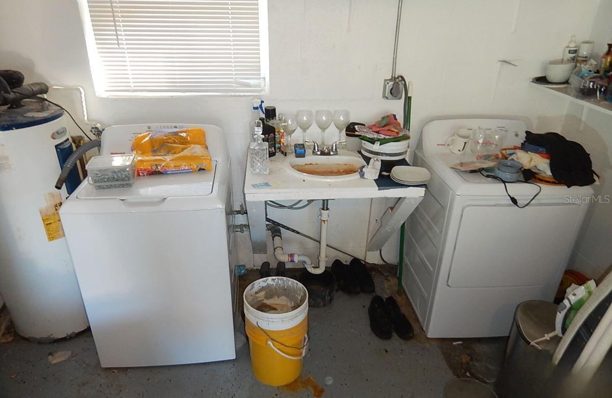 1263 W 27TH ST, RIVIERA BEACH, FL, 33404