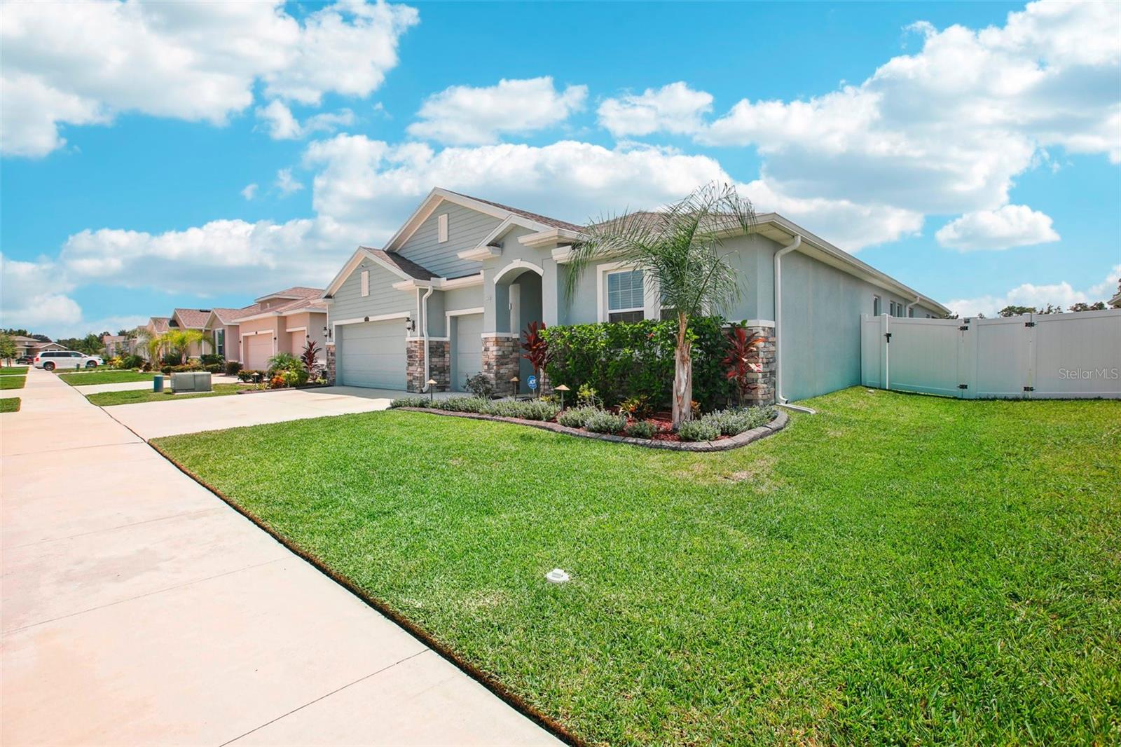 7323 STEER BLADE DR, ZEPHYRHILLS, FL, 33541