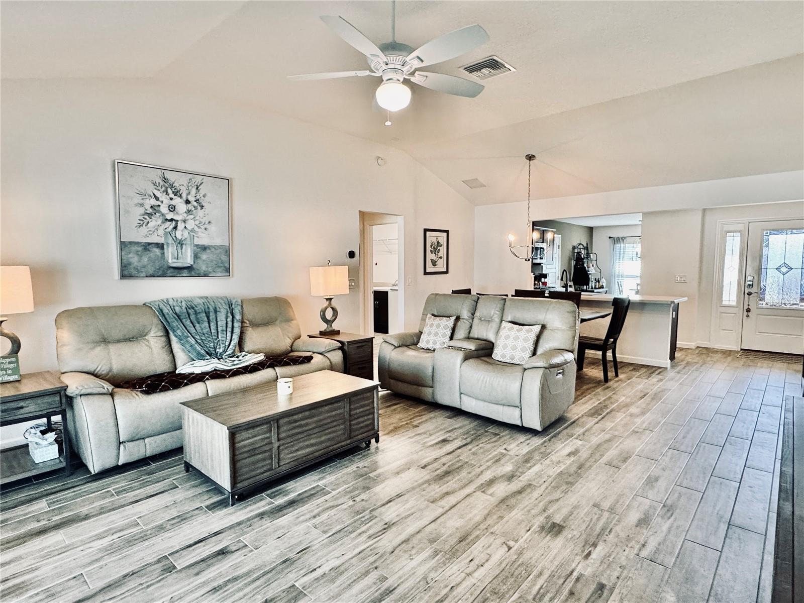 633 PAXTON CT, THE VILLAGES, FL, 32163