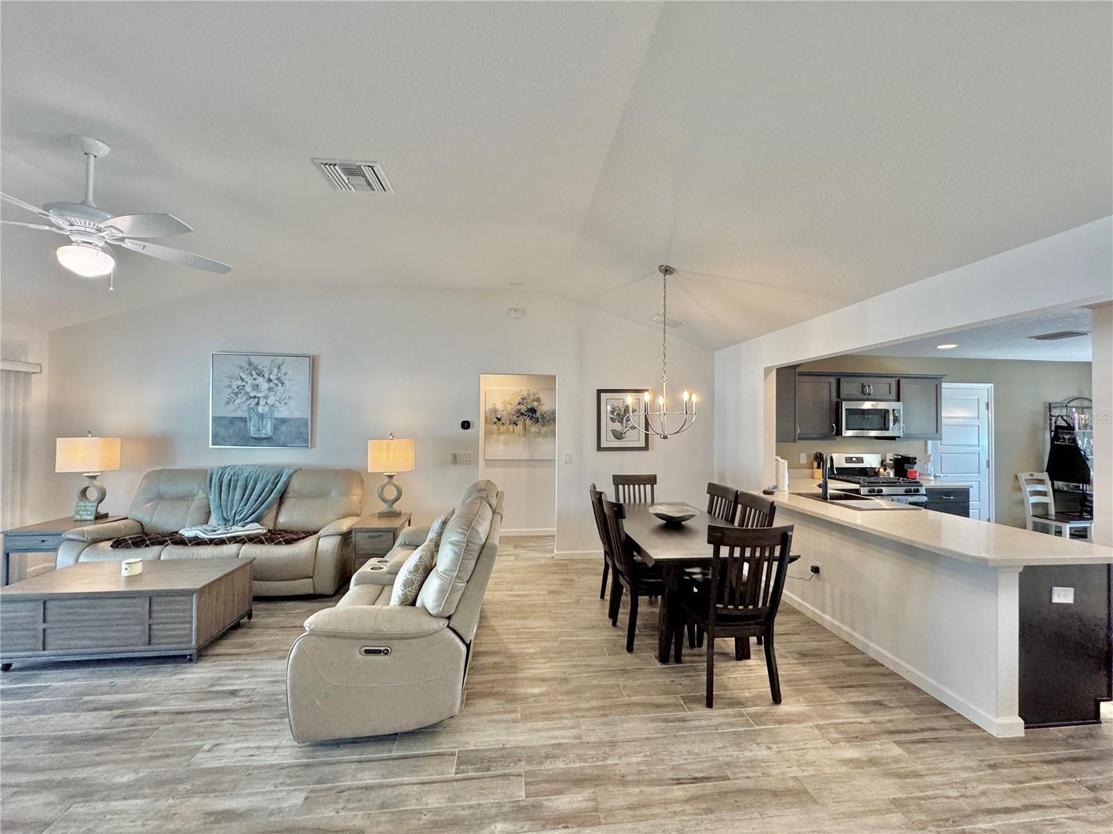 633 PAXTON CT, THE VILLAGES, FL, 32163