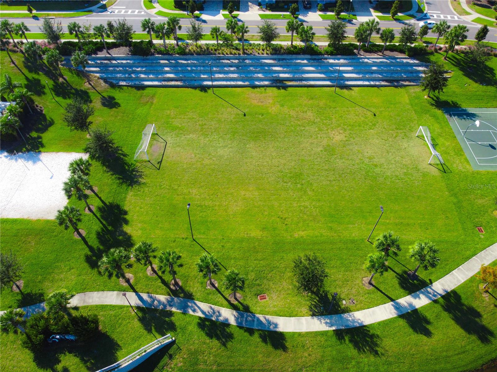 1624 TROPICAL PALMS CIR, KISSIMMEE, FL, 34747