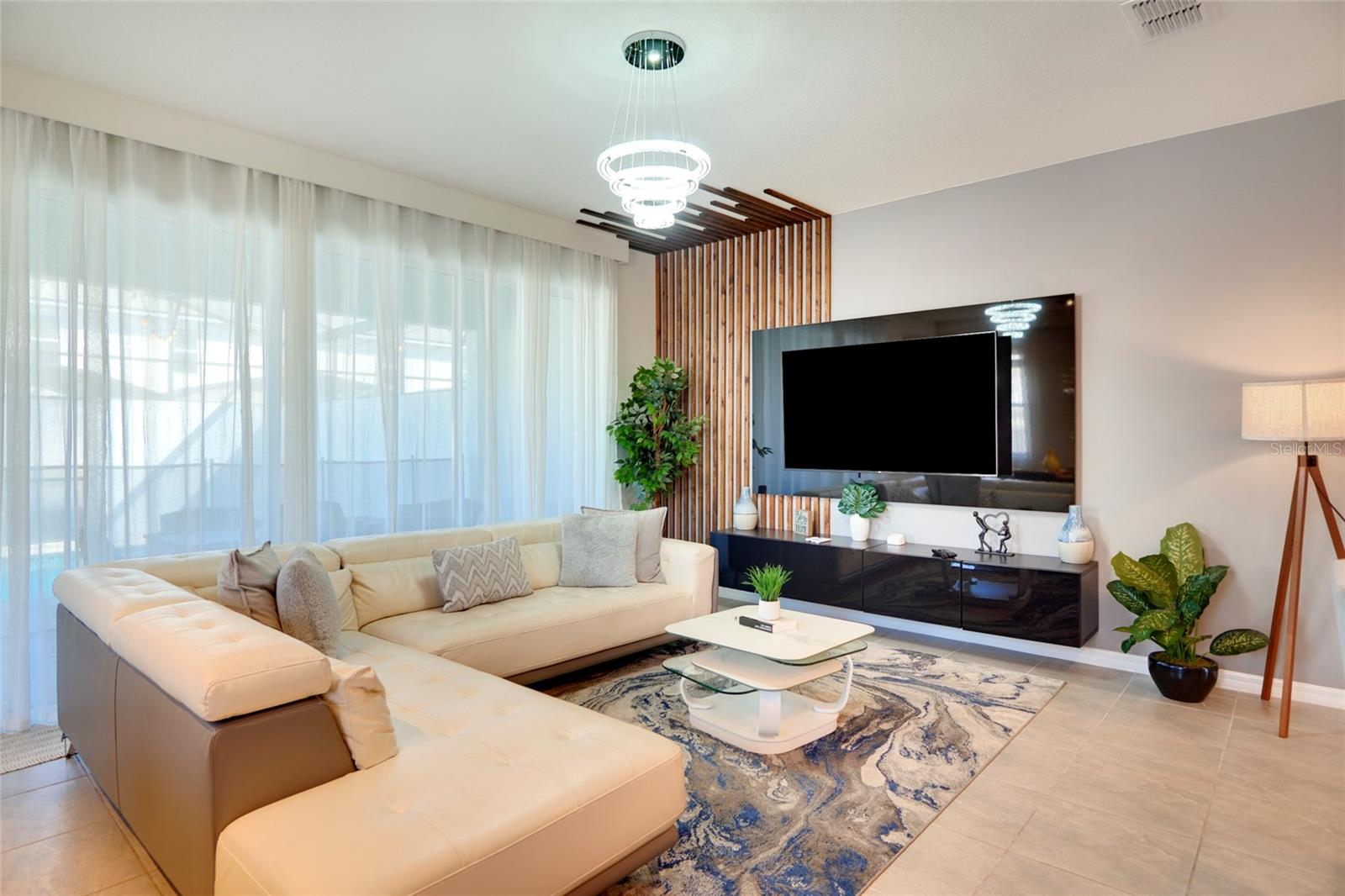 1624 TROPICAL PALMS CIR, KISSIMMEE, FL, 34747