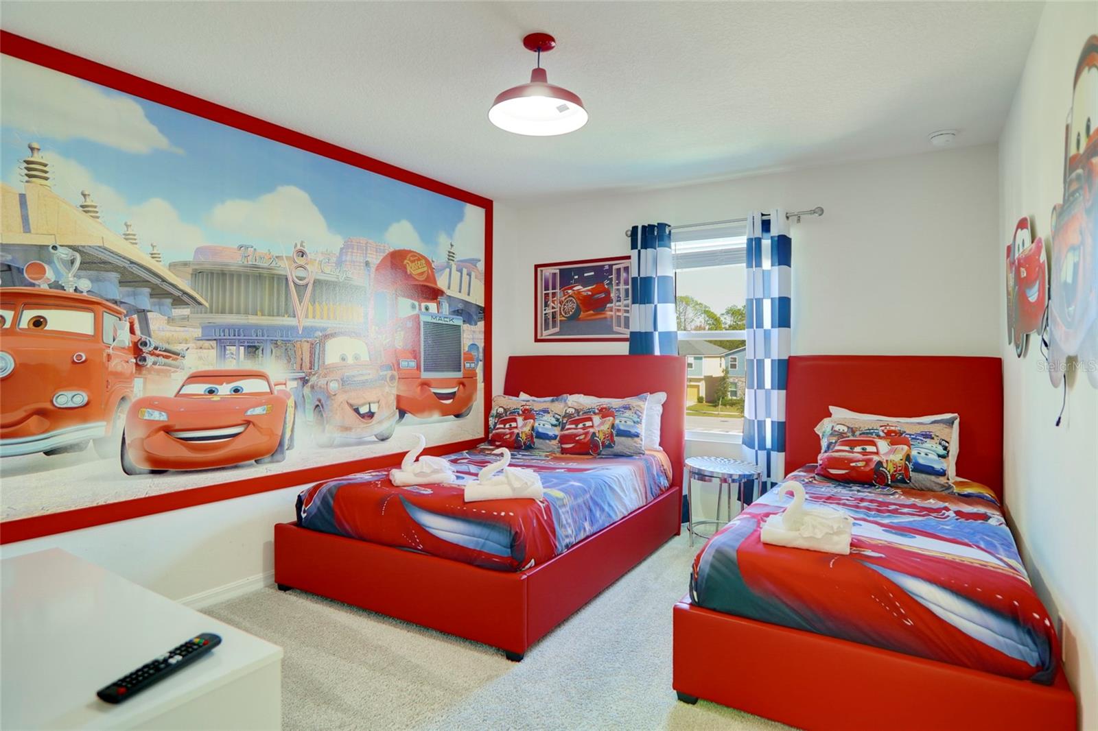 1624 TROPICAL PALMS CIR, KISSIMMEE, FL, 34747