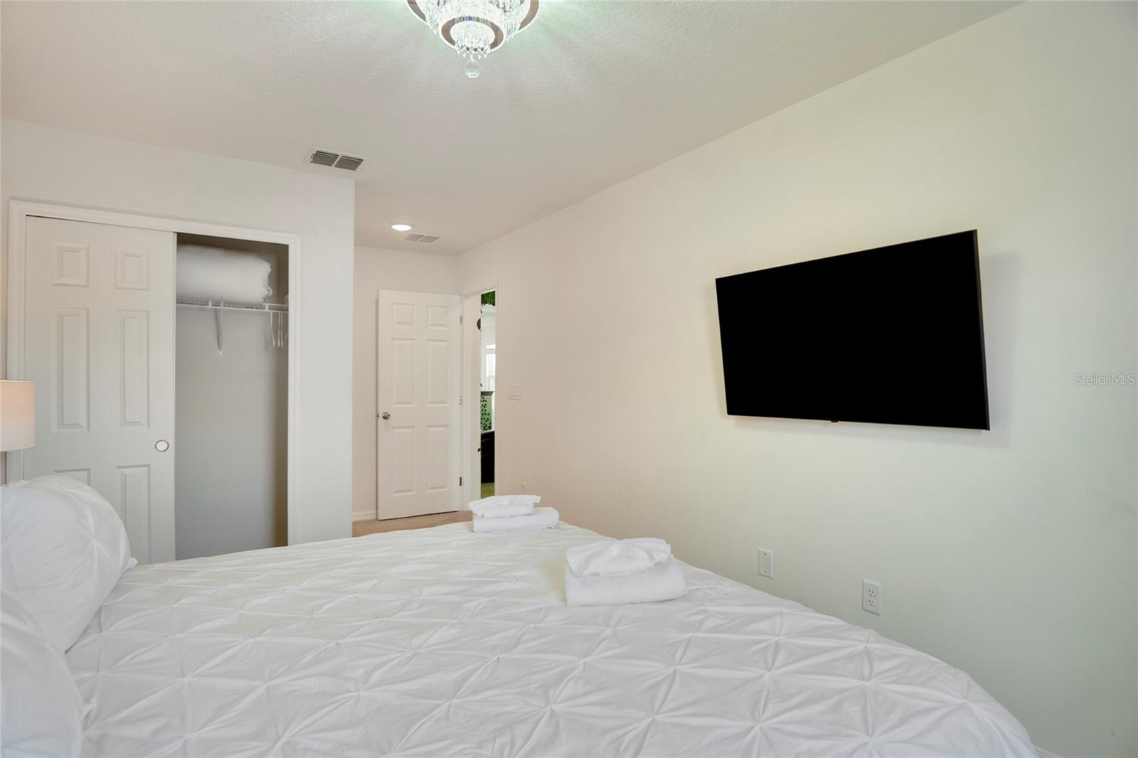 1624 TROPICAL PALMS CIR, KISSIMMEE, FL, 34747