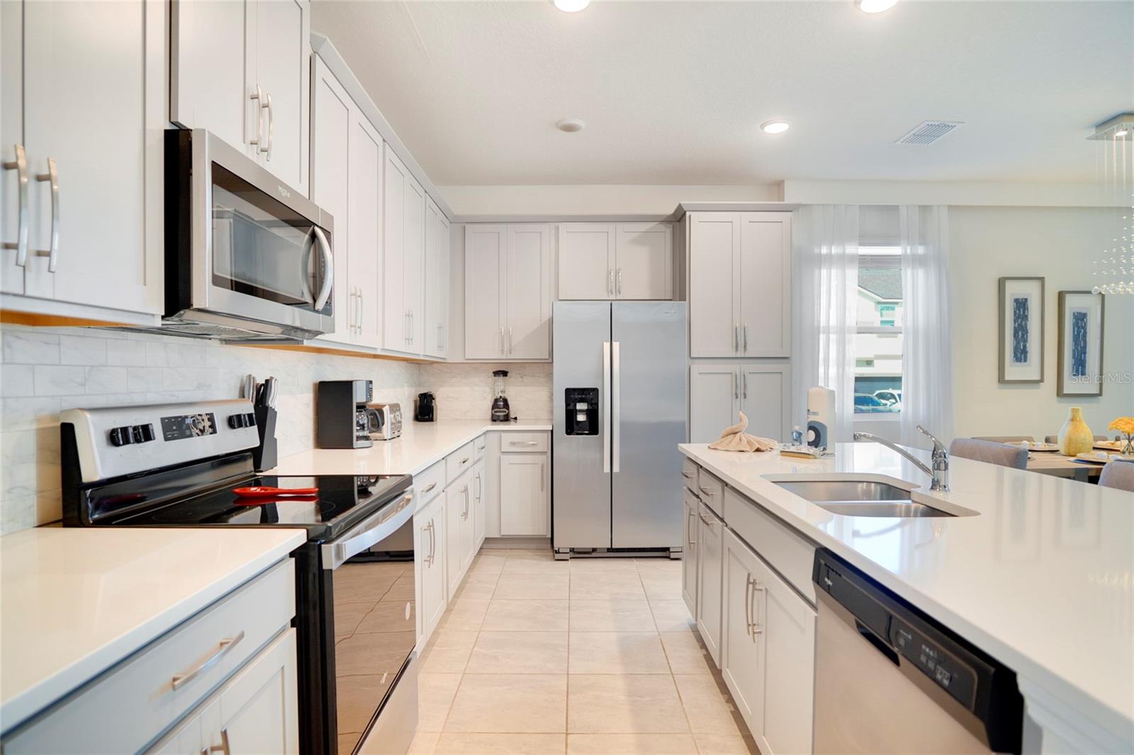 1624 TROPICAL PALMS CIR, KISSIMMEE, FL, 34747