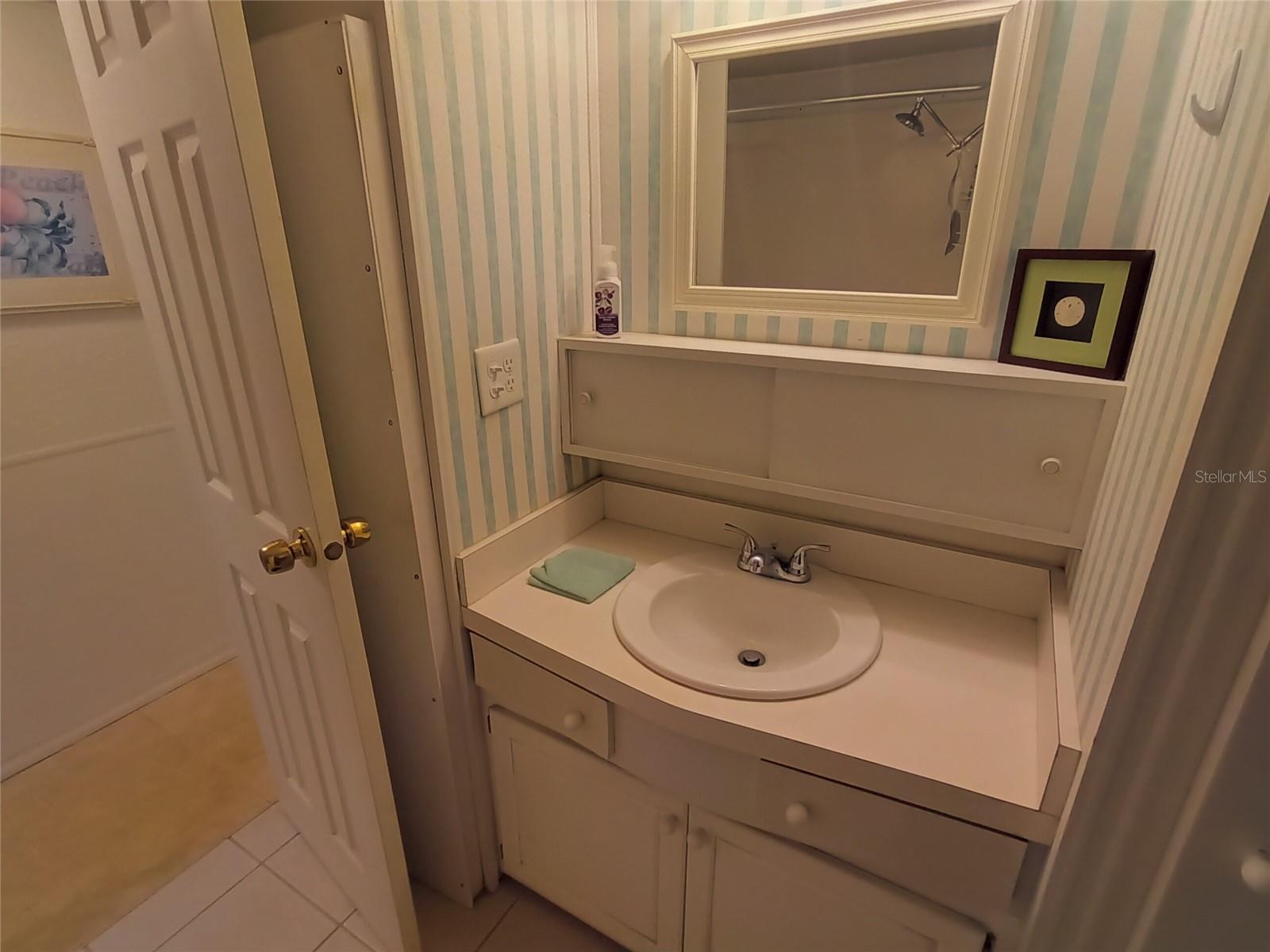 4920 BOCA RATON AVE, SARASOTA, FL, 34234