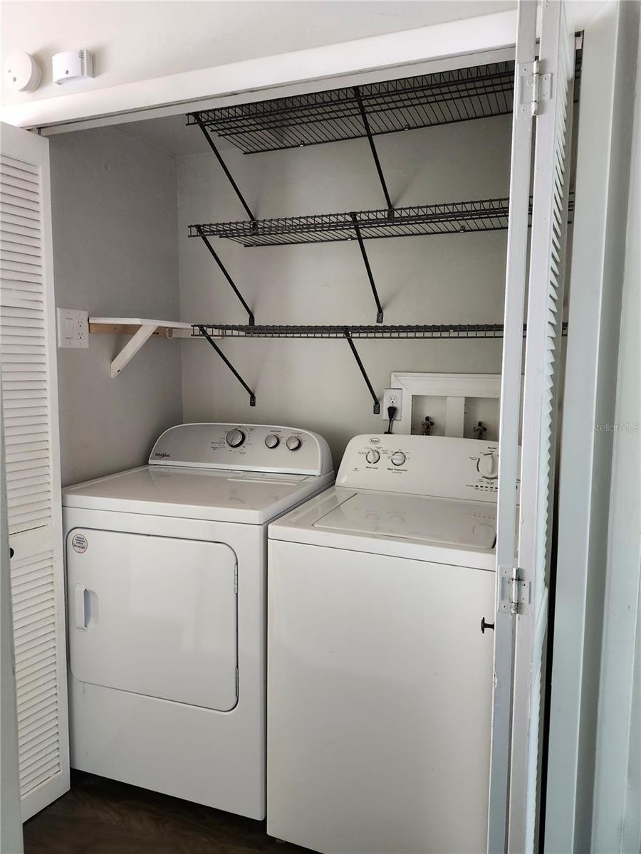 9015 PEBBLE CREEK DR, TAMPA, FL, 33647