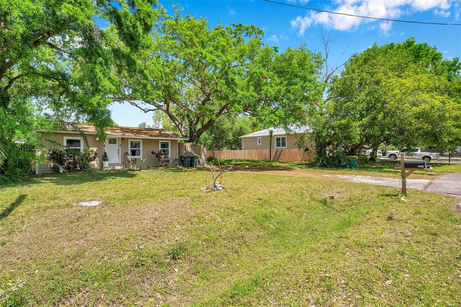 3241 LAUREL AVE, CLEARWATER, FL, 33762