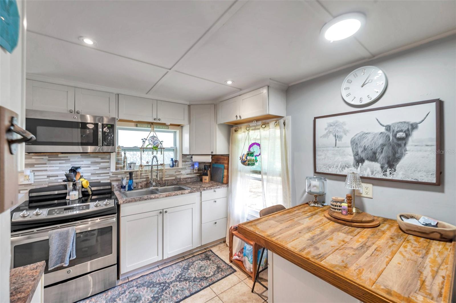 3241 LAUREL AVE, CLEARWATER, FL, 33762