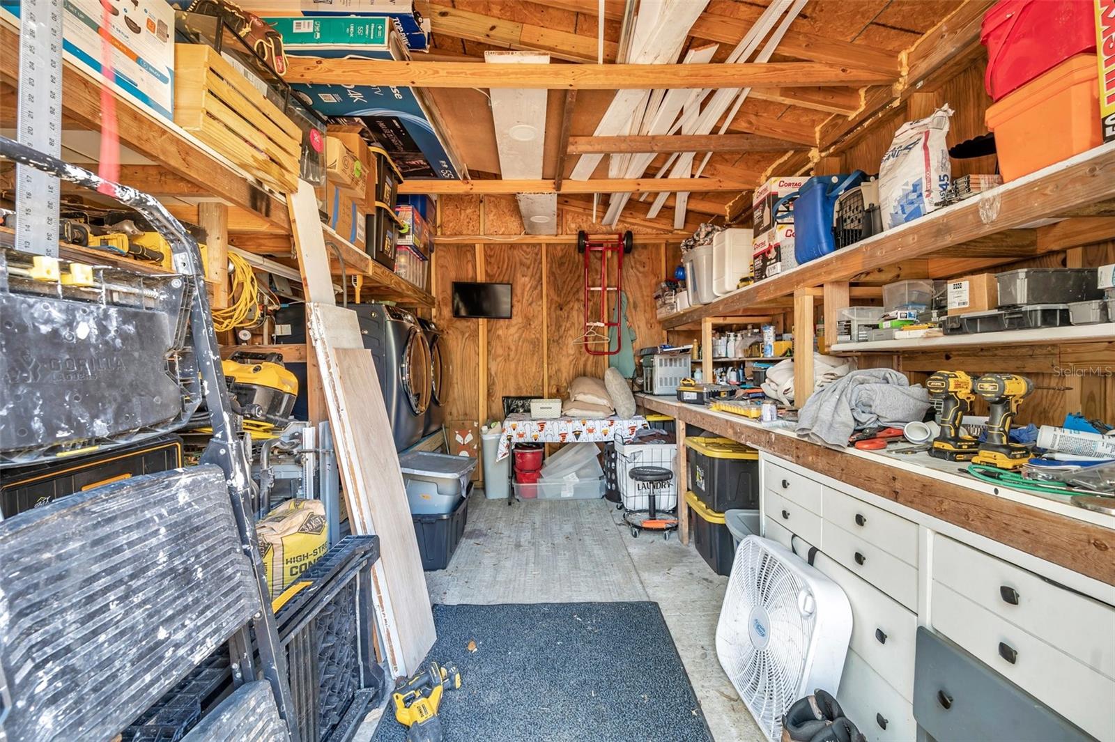 3241 LAUREL AVE, CLEARWATER, FL, 33762