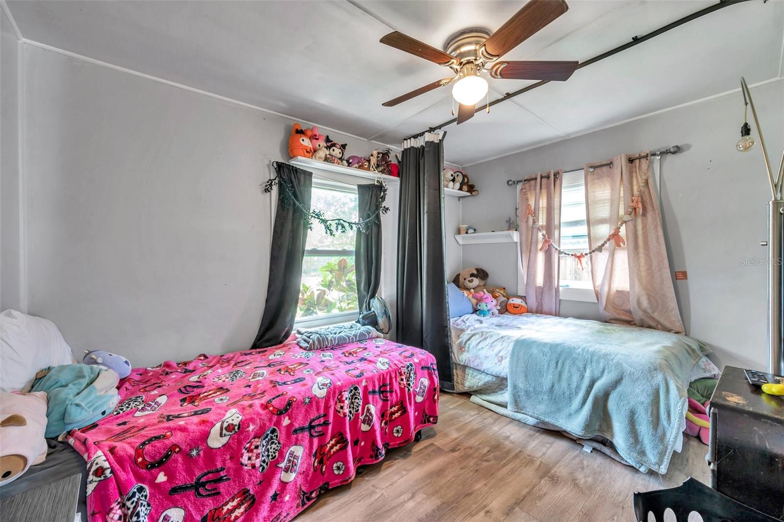 3241 LAUREL AVE, CLEARWATER, FL, 33762