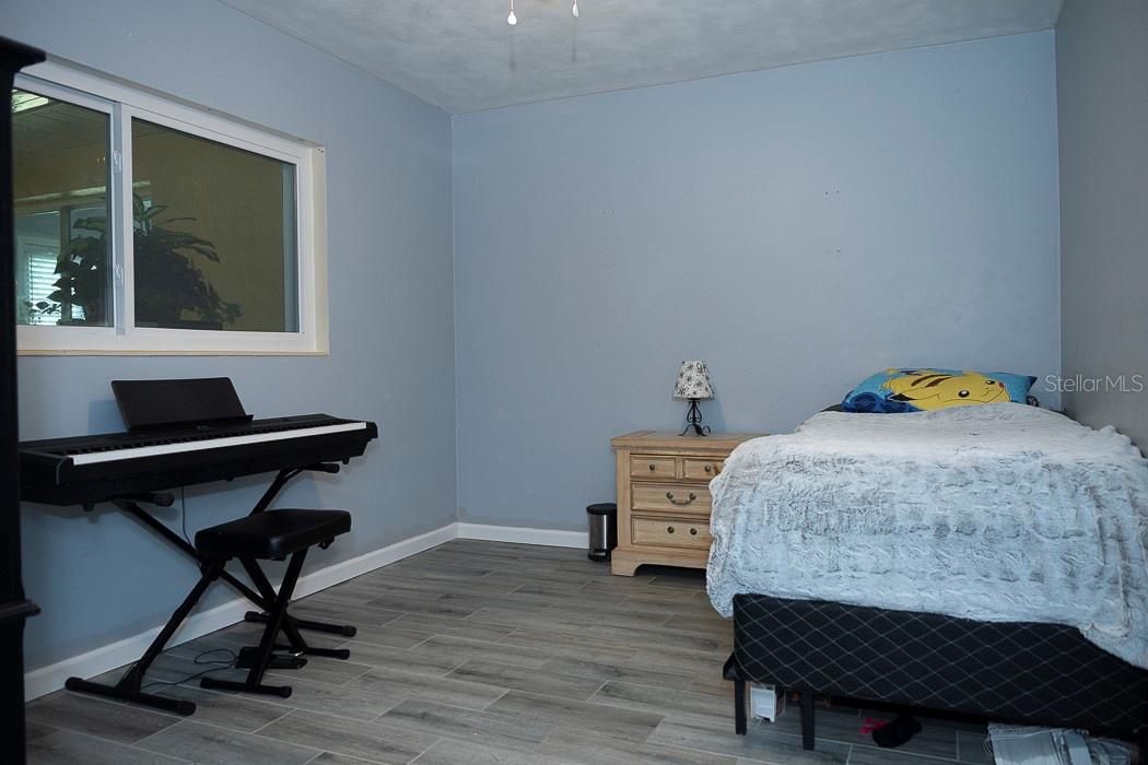 36019 CLEAR LAKE DR, EUSTIS, FL, 32736