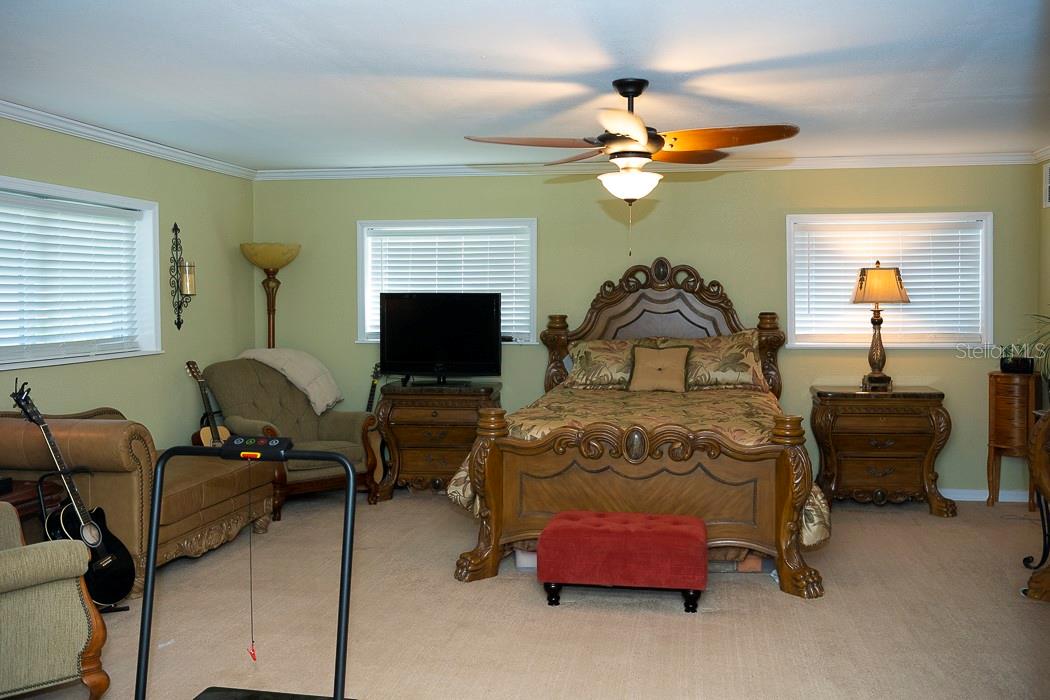 36019 CLEAR LAKE DR, EUSTIS, FL, 32736