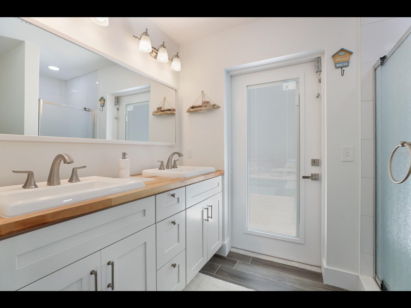 601 GULF DR S, BRADENTON BEACH, FL, 34217