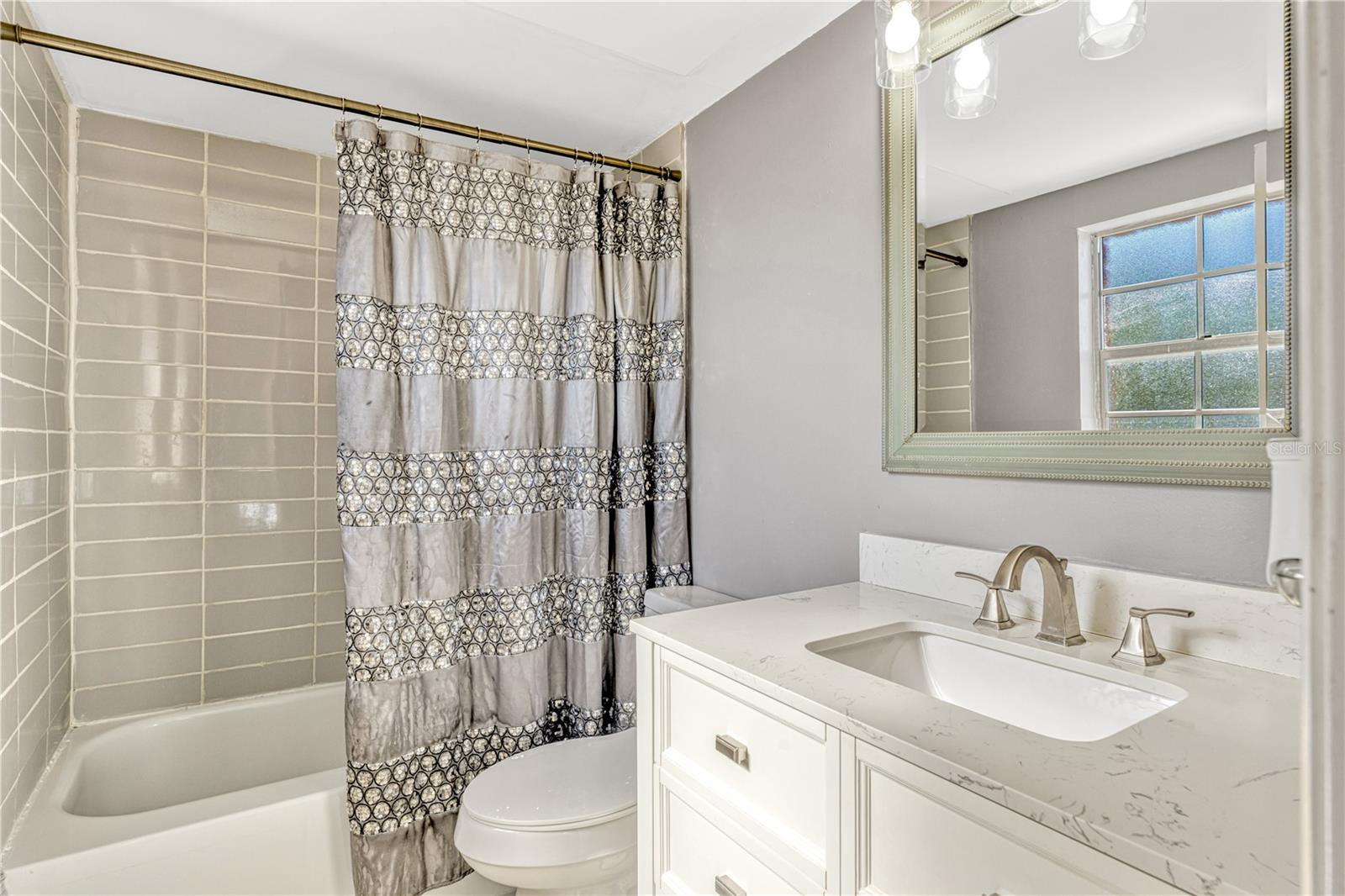 1227 CARRIAGE LN, ORLANDO, FL, 32807