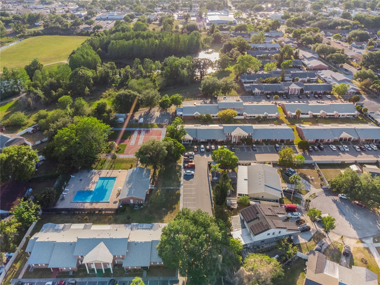 1227 CARRIAGE LN, ORLANDO, FL, 32807