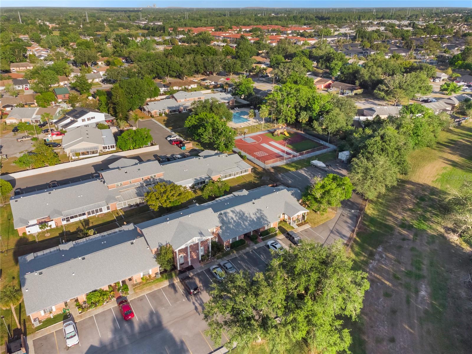 1227 CARRIAGE LN, ORLANDO, FL, 32807