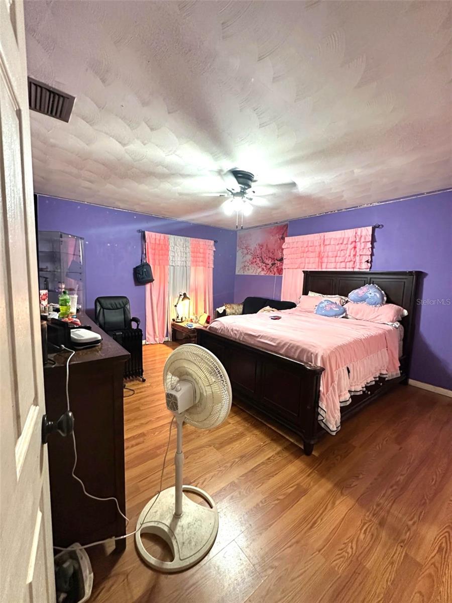 620 SE OLEANDER DR SE, WINTER HAVEN, FL, 33880