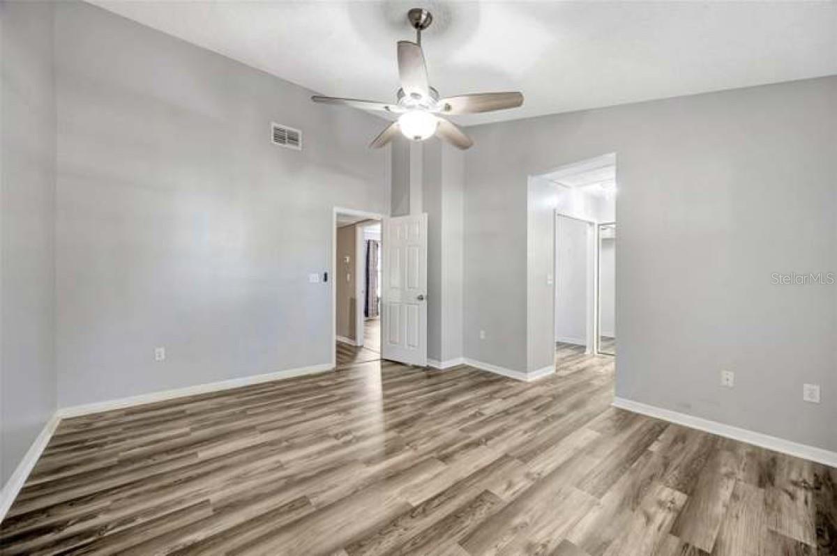 4239 BRENTWOOD PARK CIR, TAMPA, FL, 33624