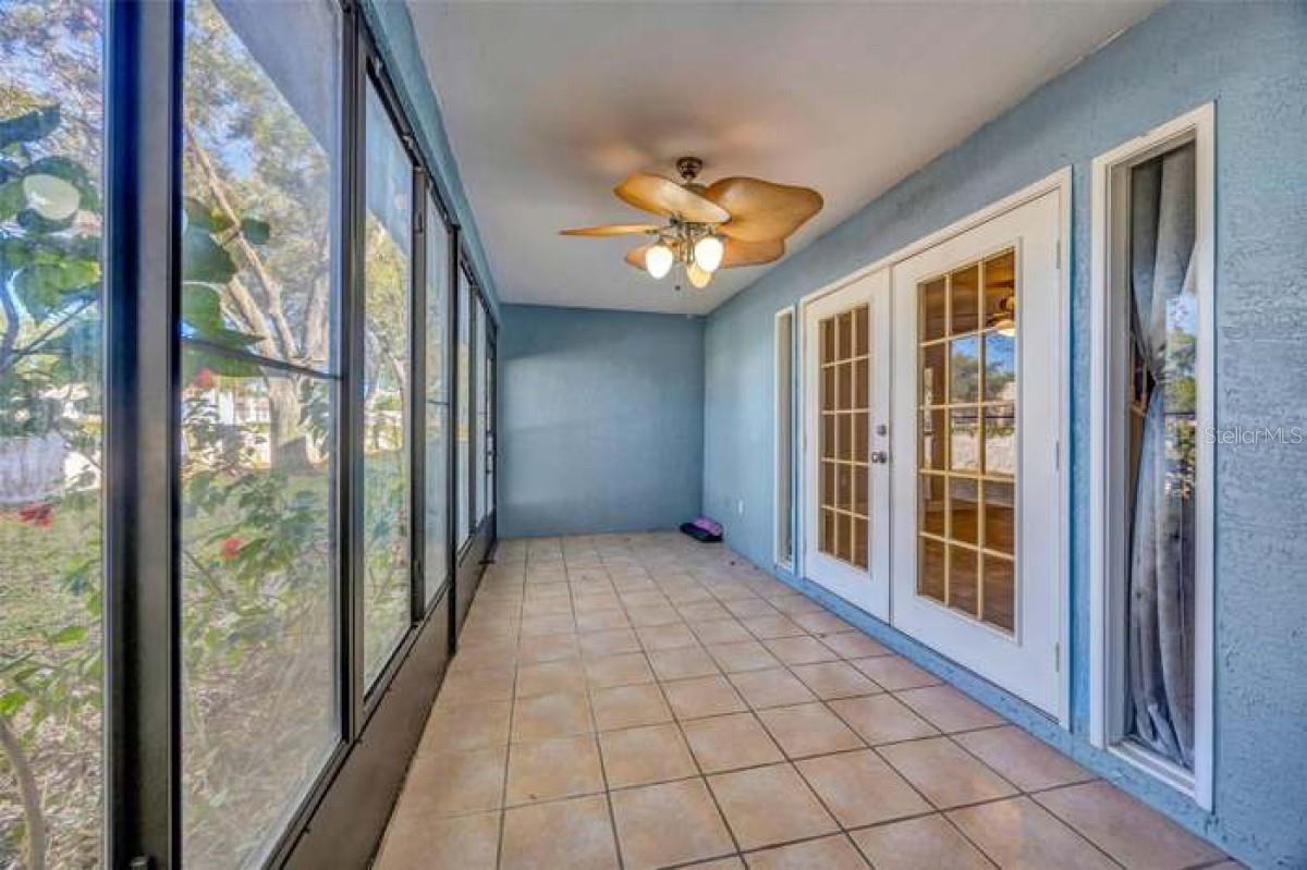 4239 BRENTWOOD PARK CIR, TAMPA, FL, 33624