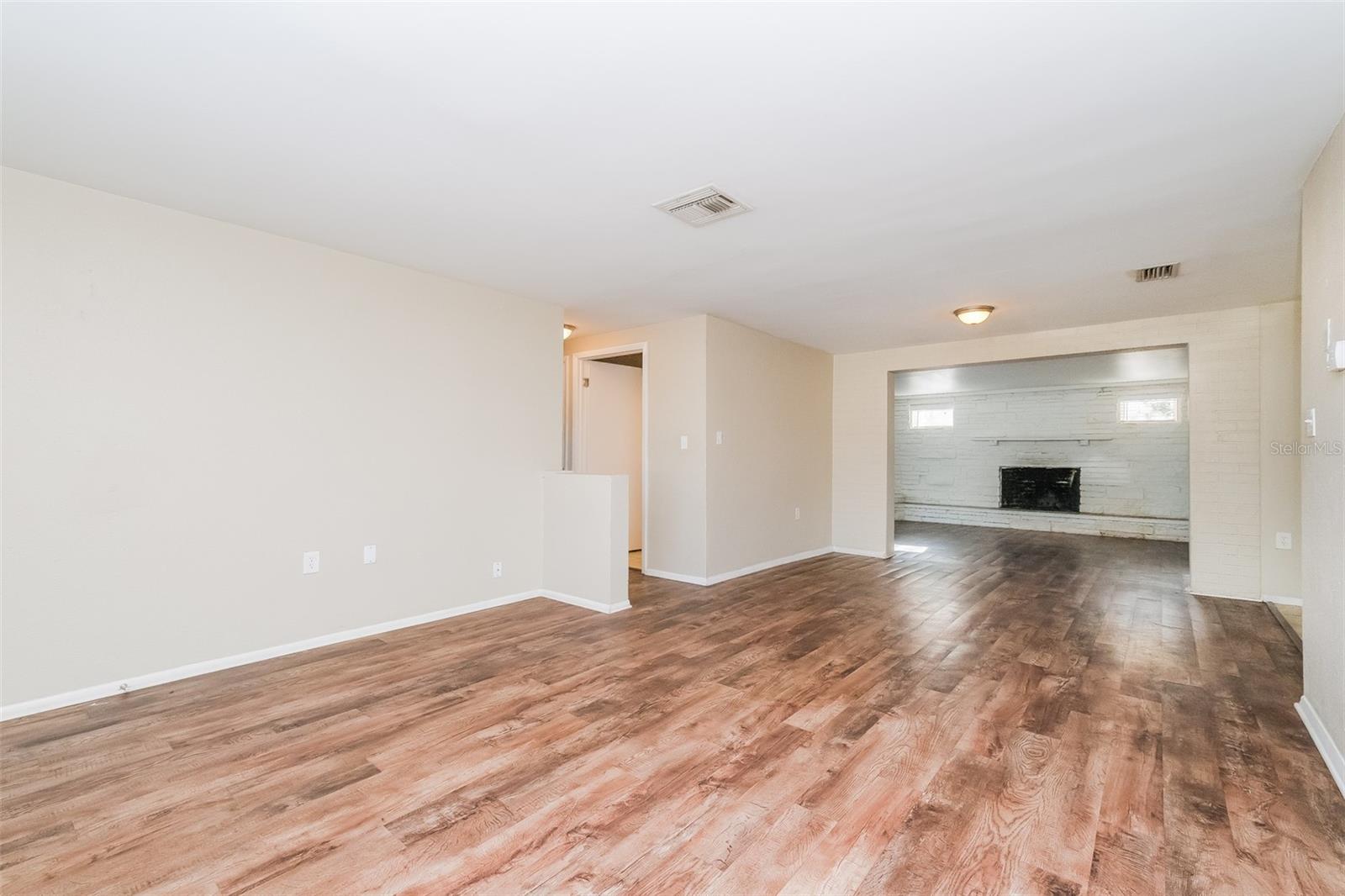 1050 NORMANDY BLVD, HOLIDAY, FL, 34691