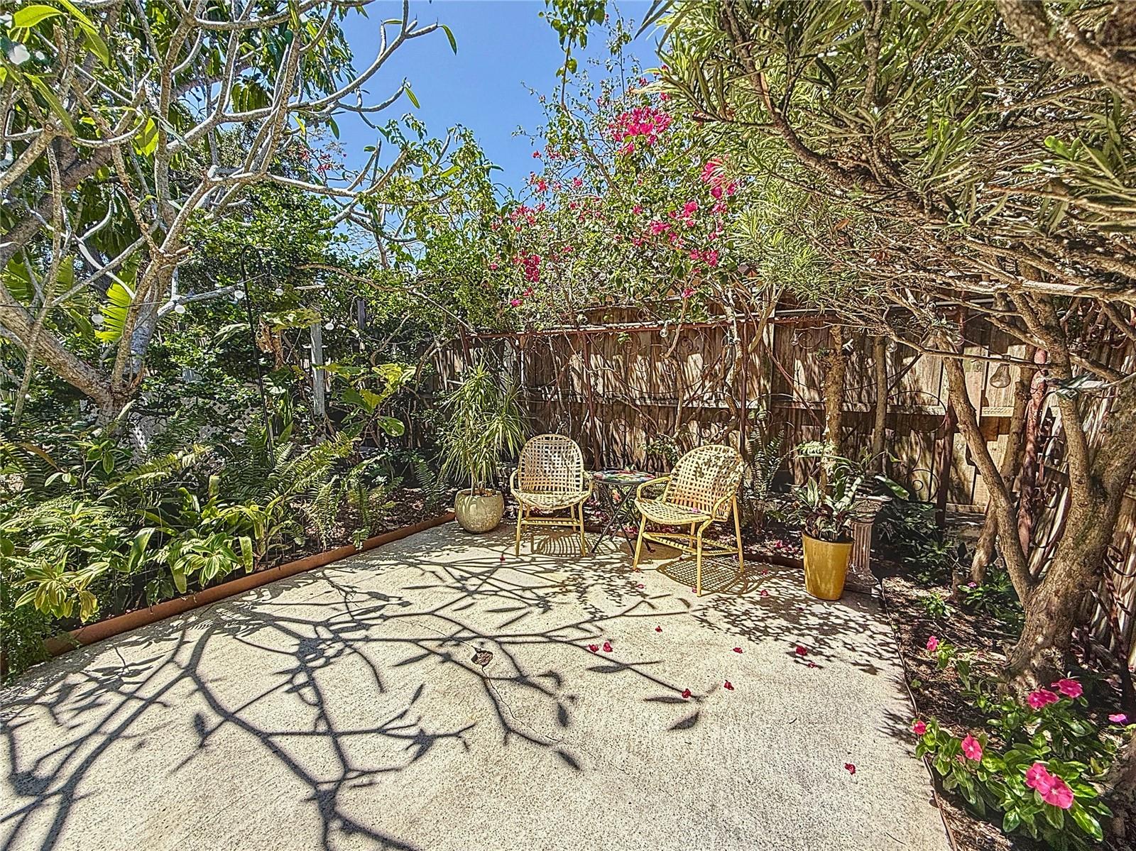 226 16TH AVE SE, ST PETERSBURG, FL, 33701