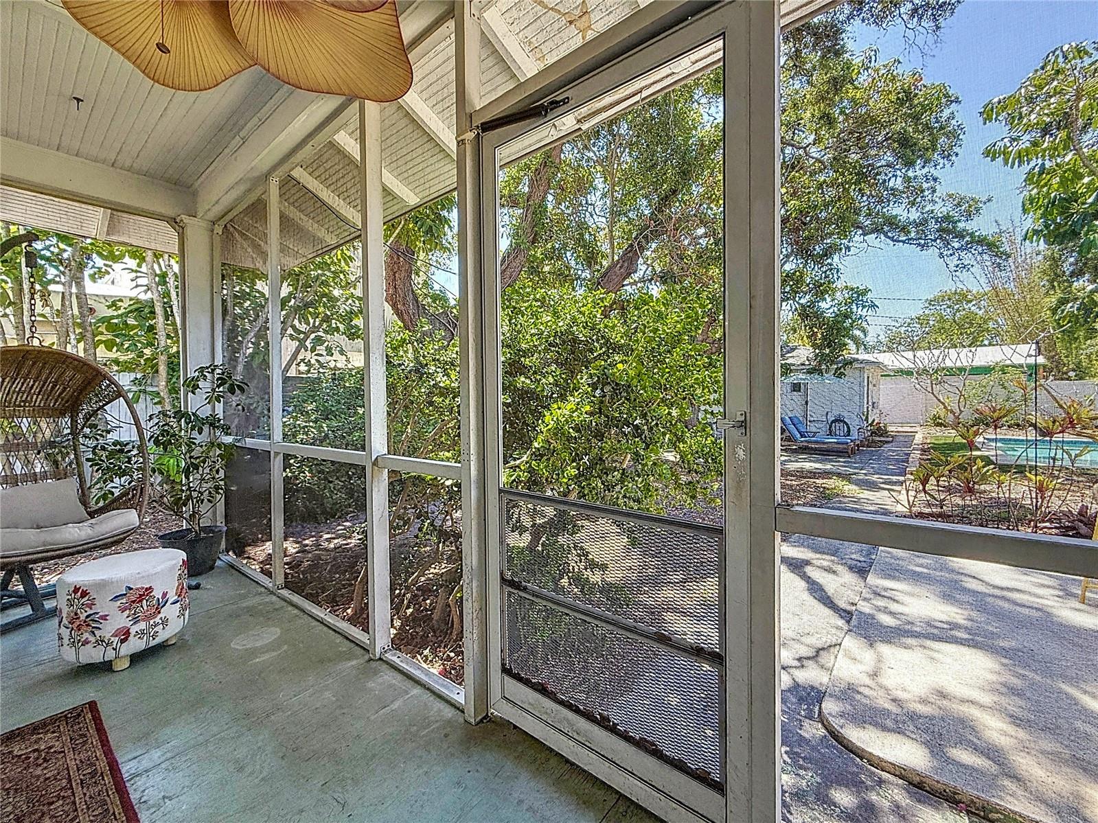 226 16TH AVE SE, ST PETERSBURG, FL, 33701