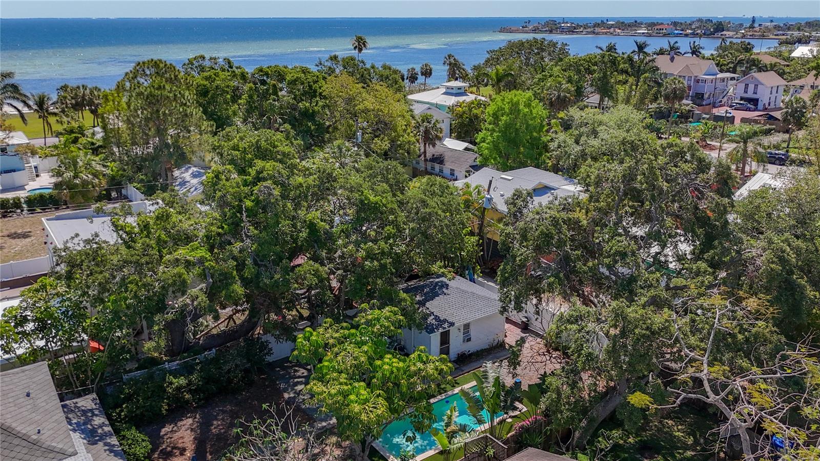 226 16TH AVE SE, ST PETERSBURG, FL, 33701